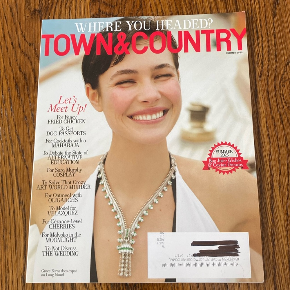 Town & Country Magazine - Summer 2025 - Grace Burns - NEW!